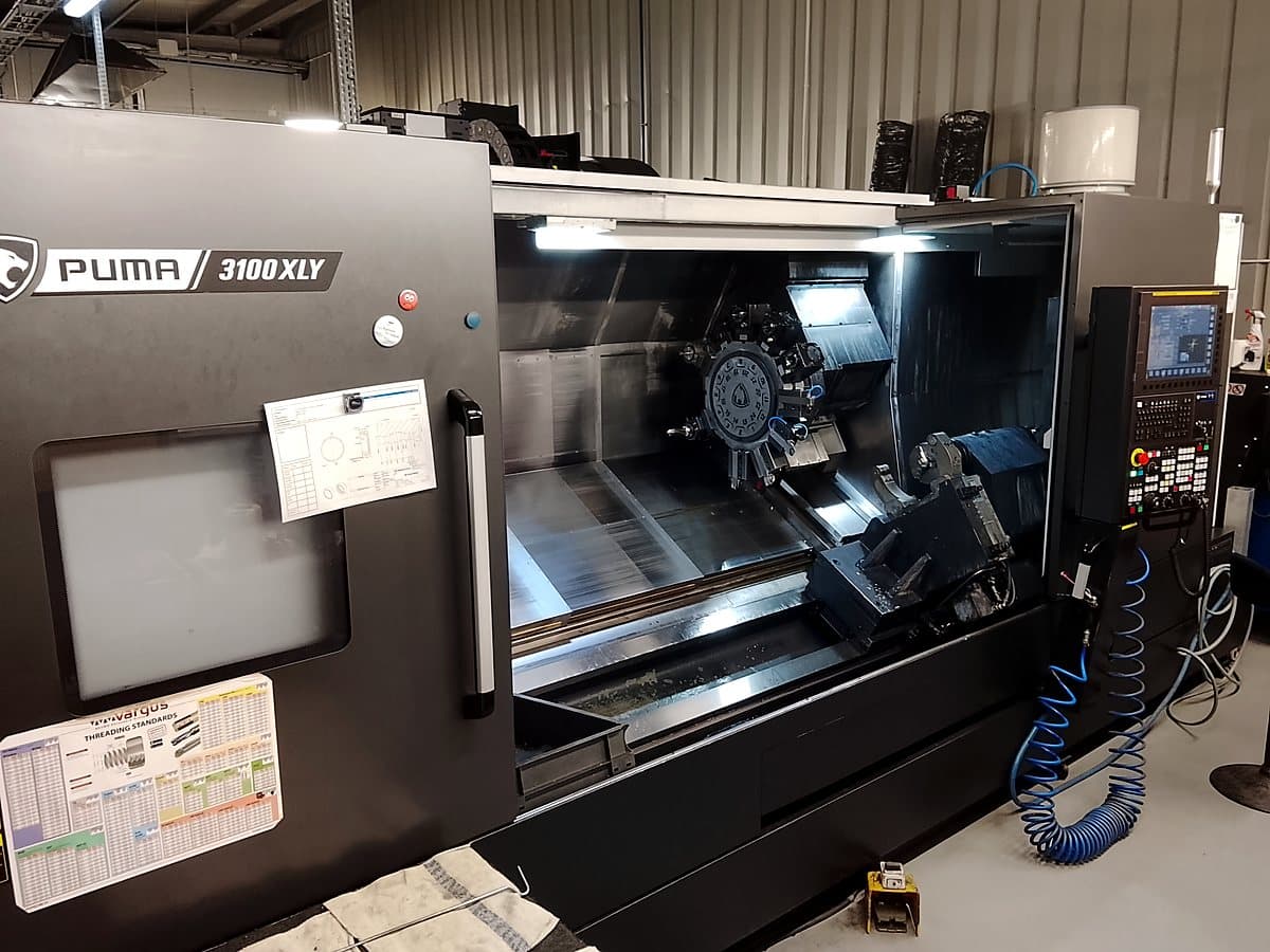 Centrum tokarskie z osią Y DN Solutions PUMA 3100XLY